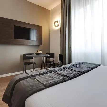 Dependance Trevi Collection 4* Rome