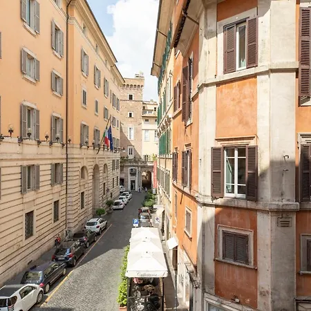 Apartment Iflat Art In The Heart Of Rome