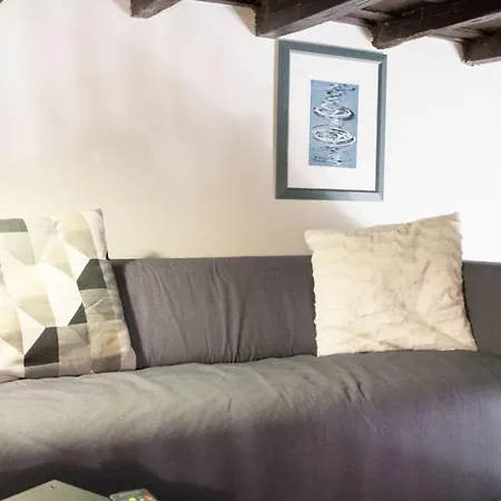 Iflat Art In The Heart Of Apartment *