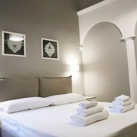 Penzion Pantheon Palazzo Lanzi