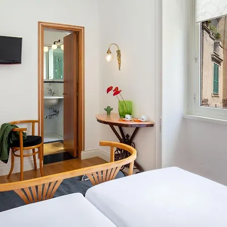 Hotel Emona Aquaeductus 4*