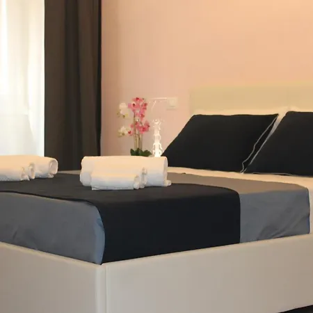 Little Rose Haven * Rome