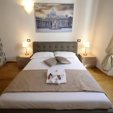 Apartahotel Campo De Fiori Relais