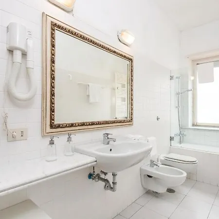 Falconieri Apartment *