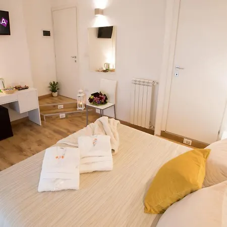 Chroma Italy - Chroma Octho Pensión 3*