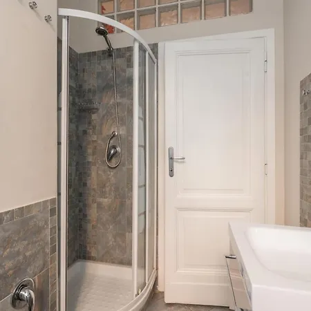 Domus Maximo Apartment