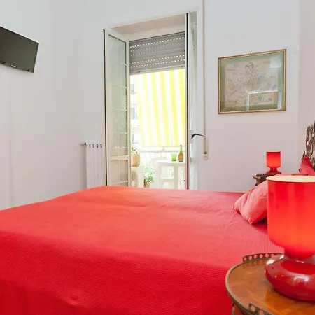 Pateras Flower-rental In Apartment Rome