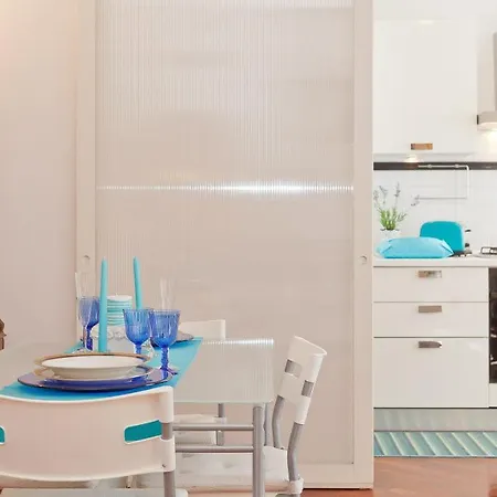 Pateras Flower-rental In Apartment *