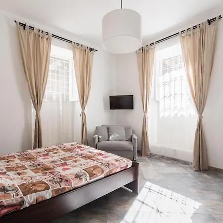 Domus Maximo Apartment Rome