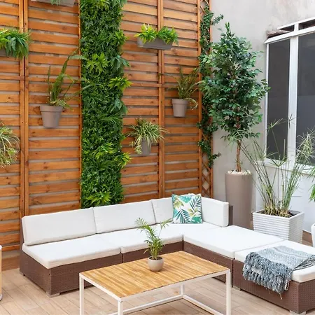 G&g Garden - Con Ampio Terrazzo Esterno By Followgreenhouserome Apartment