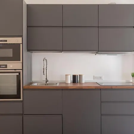 Iflat Trastevere Industrial רומא