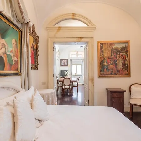 Daire Iflat Spanish Steps Luxury And Historical Apt *