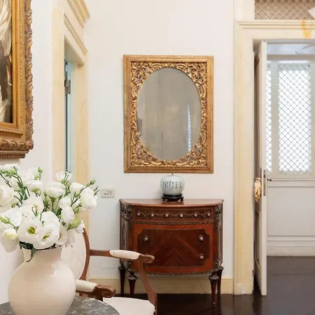 Iflat Spanish Steps Luxury And Historical Apt Daire *