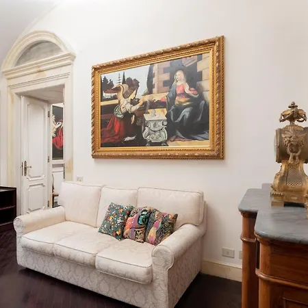 Iflat Spanish Steps Luxury And Historical Apt Daire