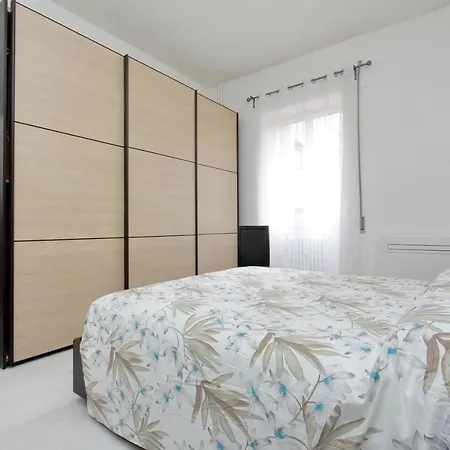 Apartment Da Bea A San Pietro In Via Delle Fornaci 139 *