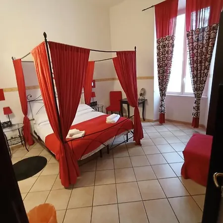 Apartment Merulana: A Due Passi Dal Colosseo Rome