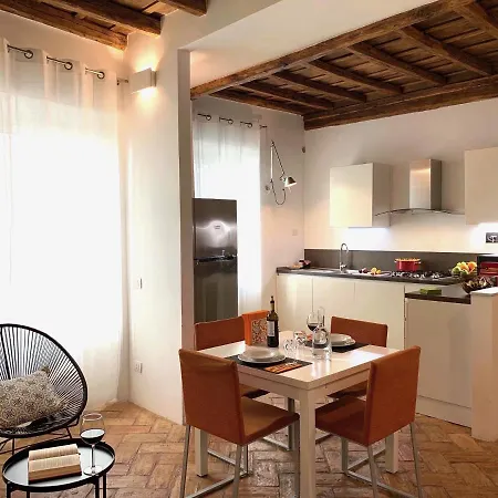 Leutari 35 Apartment Rome