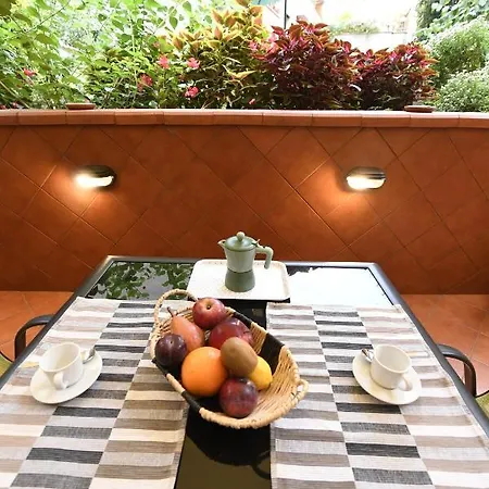 Appartamento Il Giardino Nascosto *
