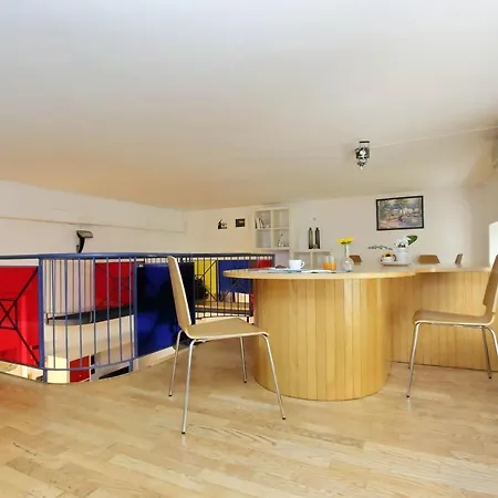 Apartment Vatican