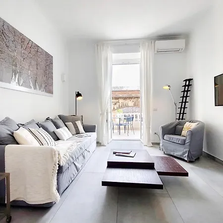 Apartment Bright Cupolone View Rome