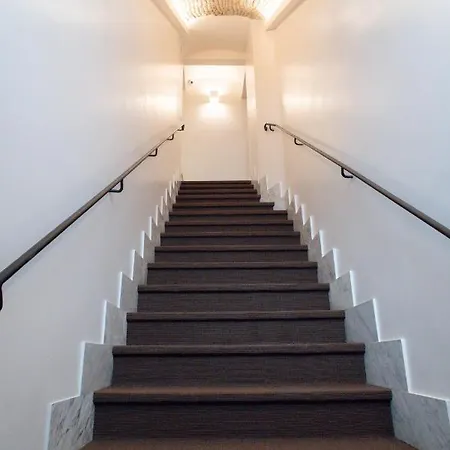 Kame Hall Bed & Breakfast