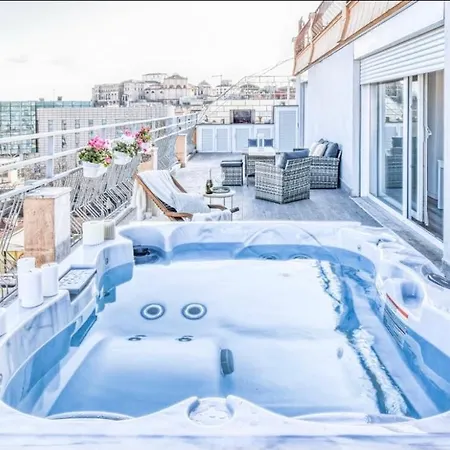 Vatican Luxury Home Jacuzzi *