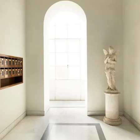 בית הארחה Ricciardelli Luxury - Piazza Di Spagna 2*