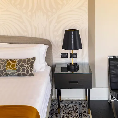 בית הארחה Ricciardelli Luxury - Piazza Di Spagna 2*