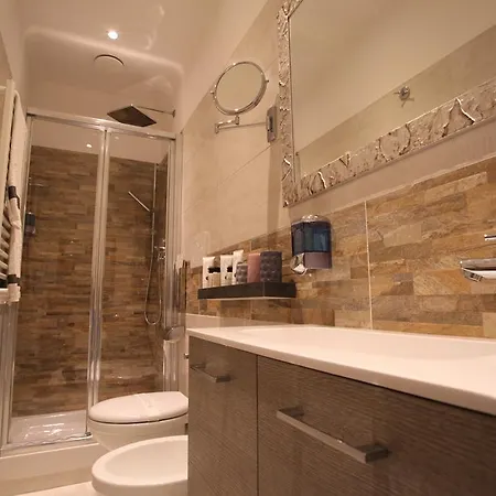 Interno 7 Luxury Guest house 2*