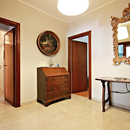 Al Vaticano 67-apartment Rome
