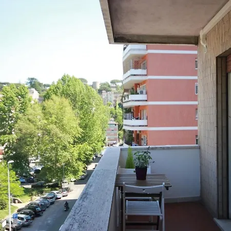 Appartamento Al Vaticano 67-apartment *