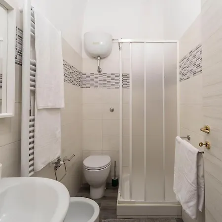 Flat 07 - New Opening רומא