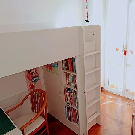 Fiore Apartment *