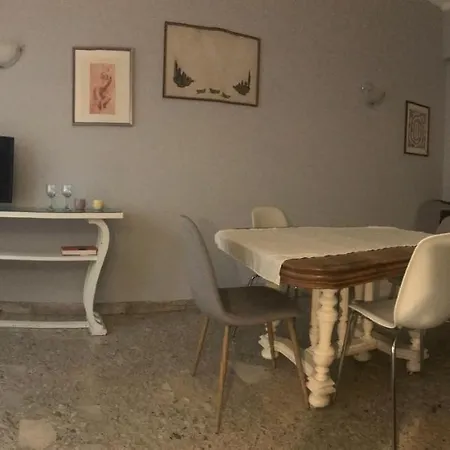 Apartment Apparamento Cipro Rome