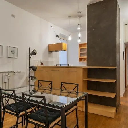 Testaccio & Piazza Liberatrice Apartment