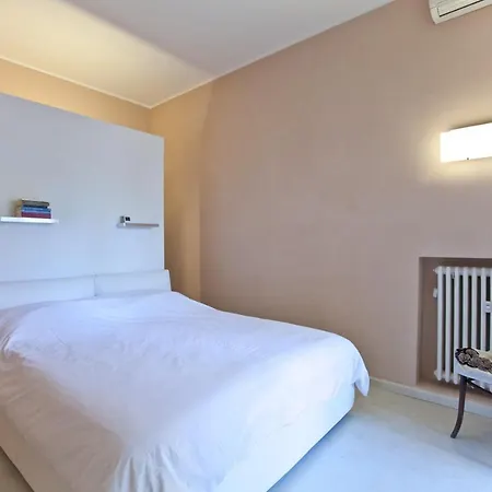 Casa De Leyva-rental In * Rome