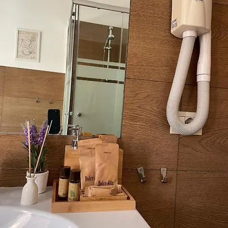 Bed and breakfast Anna 2*