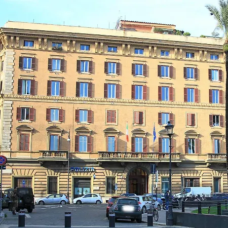 We Love Roma Guest House Guest house 2*
