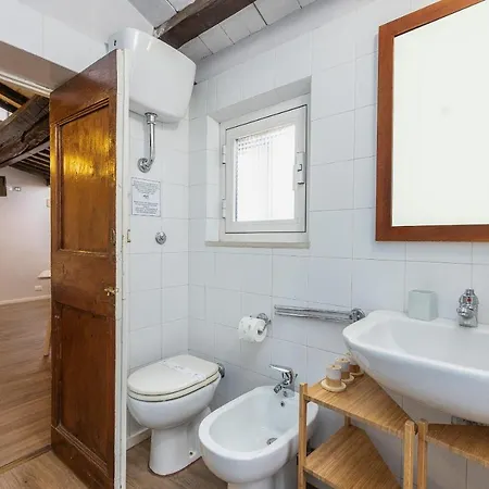 Cancelleria Apartment-rental In Roma