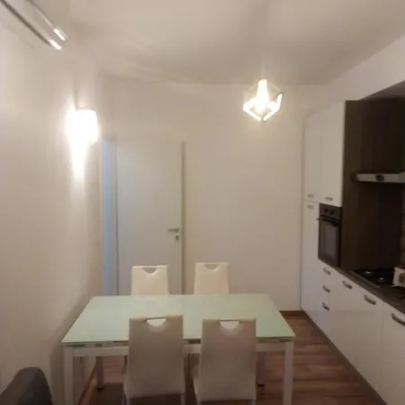 Guest house Il Coriandolo 2 *