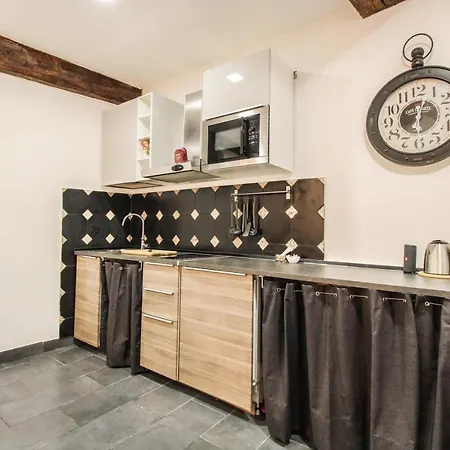 Charming Large - 3 Bedroom In Trastevere Apartment *