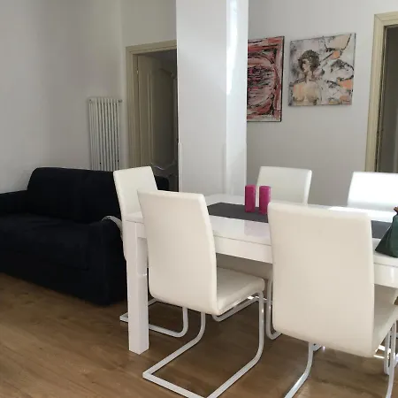 Rome Accomodation Apartment *