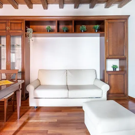 Apartament Vg Trevi Fountain 5 Stelle Elegant