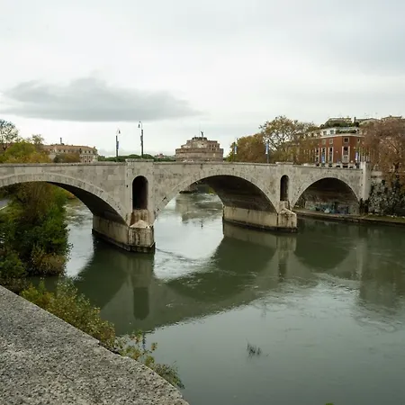 Appartement A Due Passi Da S.pietro E Castel Sant'angelo Loft Gianicolo Rome