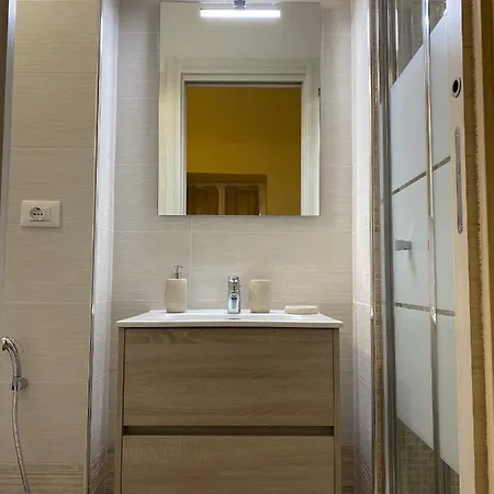 Apartament Arco Di Parma Centro *