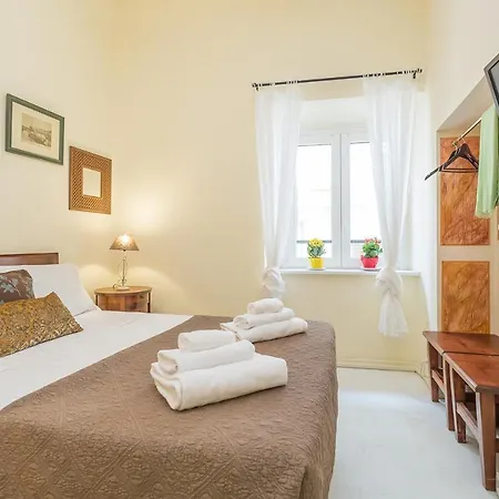La Maison Nel Centro Storico Di Apartment