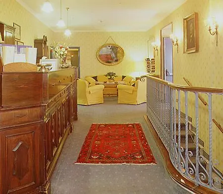 Hotel La 4*