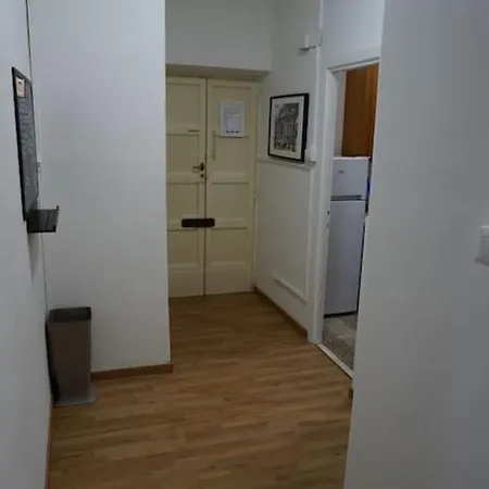 Rhome Away Fornaci Apartment *