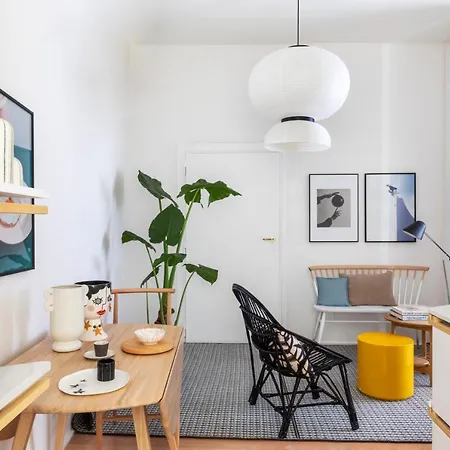 Apartment Your Place *