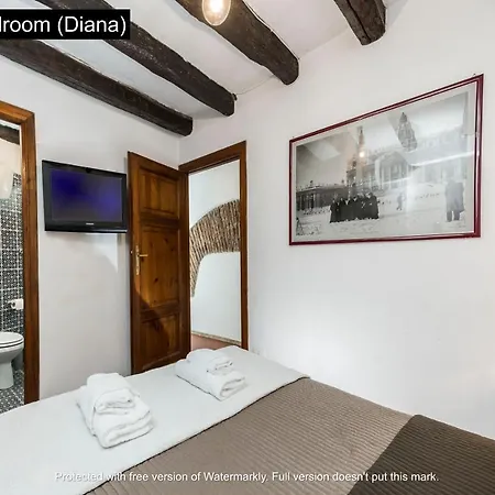 Arco In Pantheon Apartment